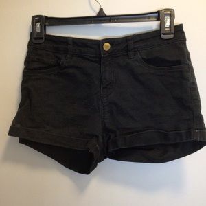 H&M black jean shorts